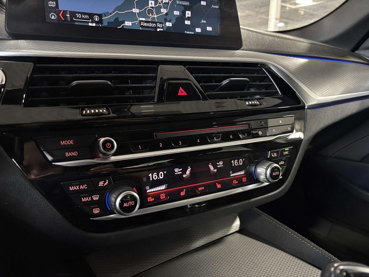 2017 BMW 5 Series 540i xDrive|AWD|MPKG|NAV|AMBIENT|LEATHER|SUNROOF|+ Photo