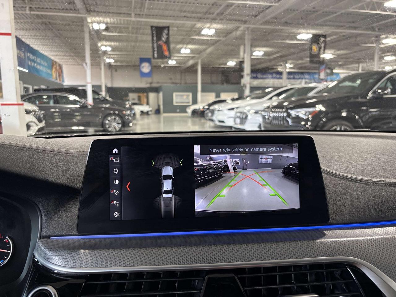 2017 BMW 5 Series 540i xDrive|AWD|MPKG|NAV|AMBIENT|LEATHER|SUNROOF|+ Photo
