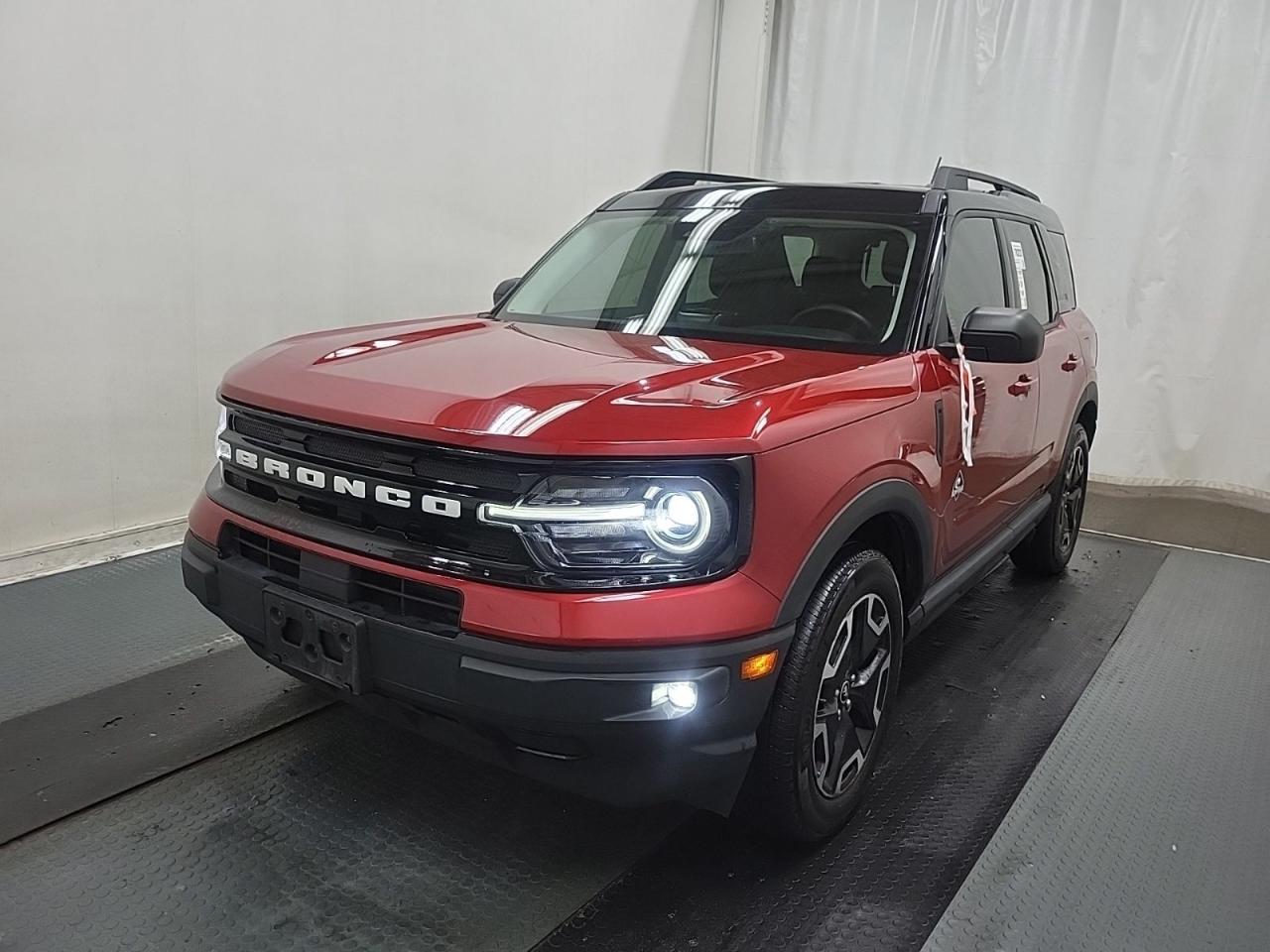 Used 2021 Ford Bronco Sport Outer Banks 4X4 for sale in North York, ON