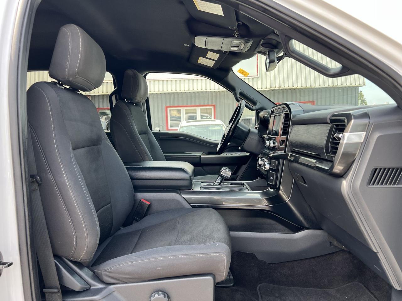 2021 Ford F-150 XLT SPORT 4X4 | 5.0L V8 | FX4| HTD SEATS | CREW Photo