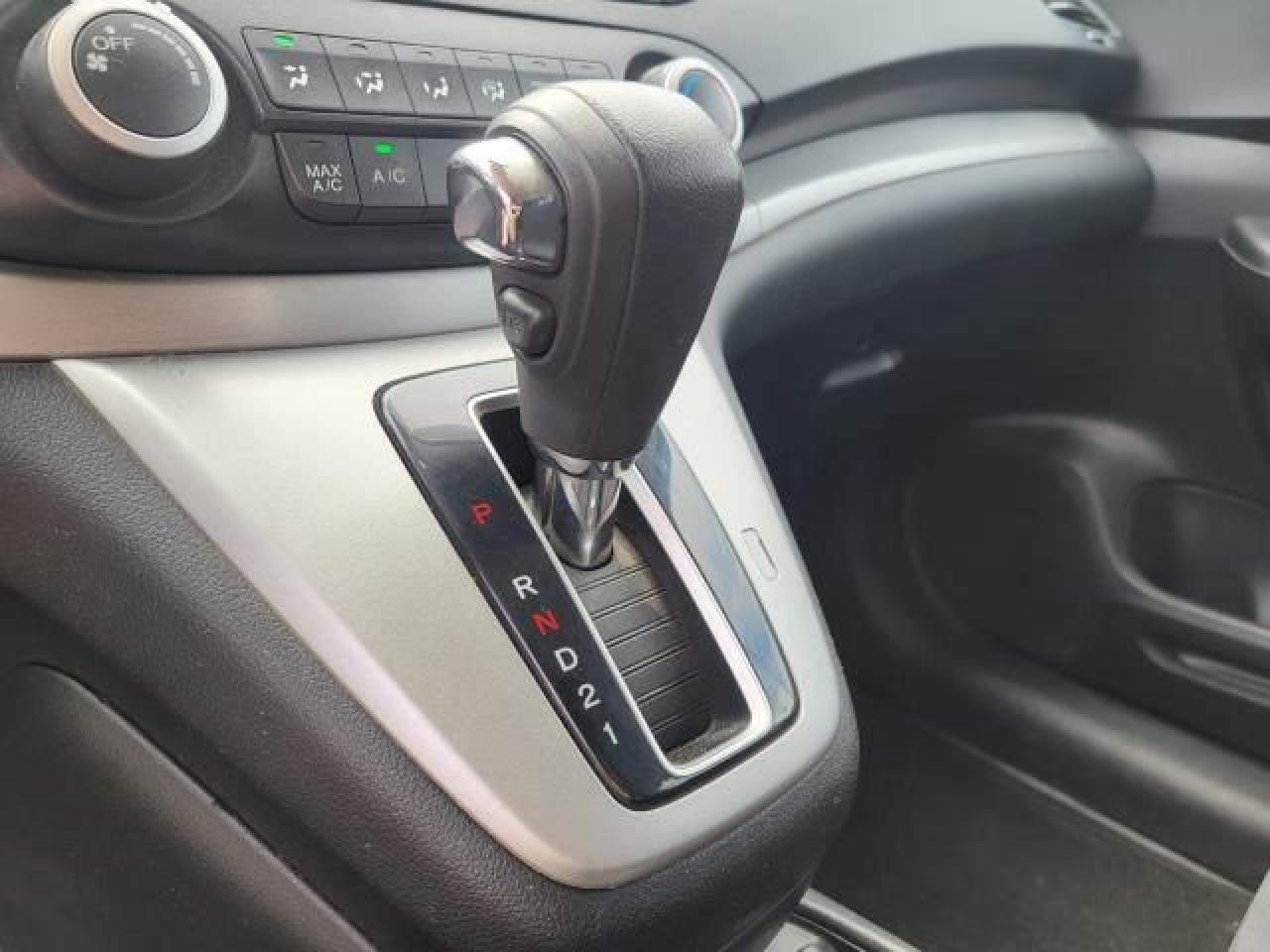2013 Honda CR-V LX 4WD Photo11
