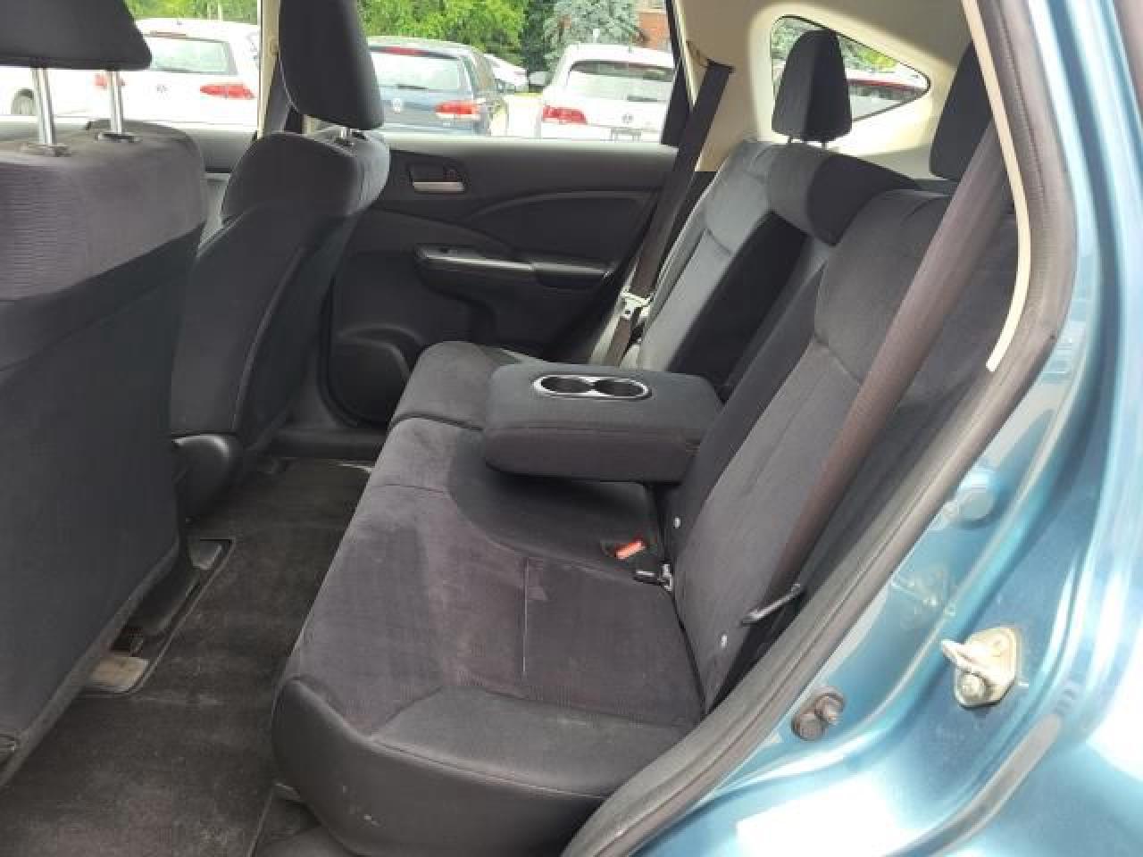 2013 Honda CR-V LX 4WD Photo14