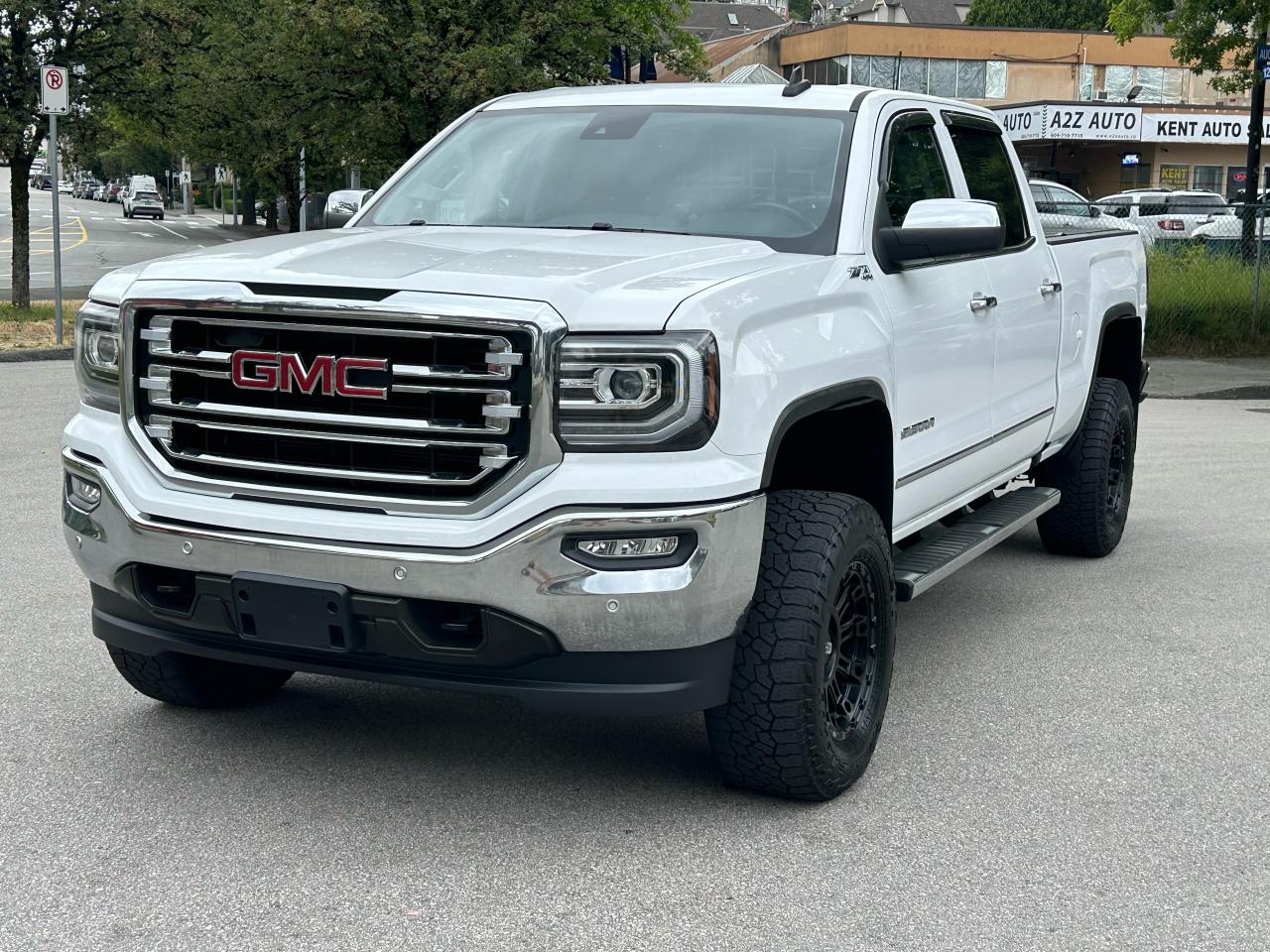 Used 2017 GMC Sierra 1500 SLT for sale in Burnaby, BC