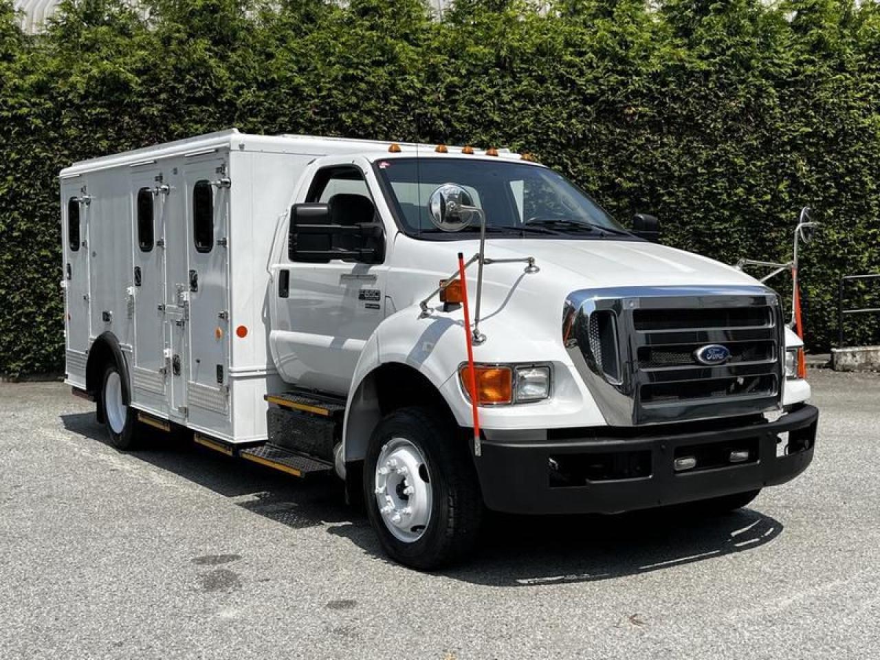 Used 2011 Ford F-650 Ex Sherriff Van Cummins Diesel @WD for sale in Burnaby, BC