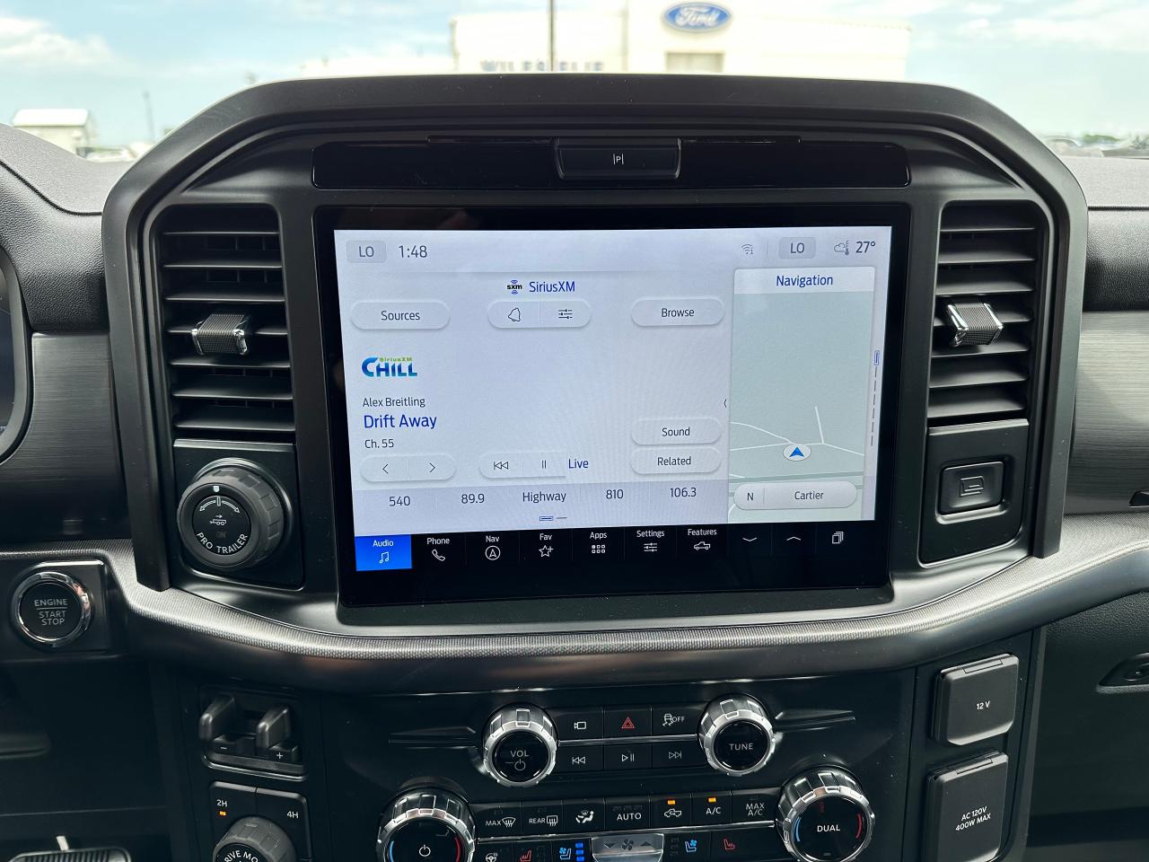 2025 Ford F-150 LARIAT 4WD SuperCrew 5.5' Box 501A Photo5