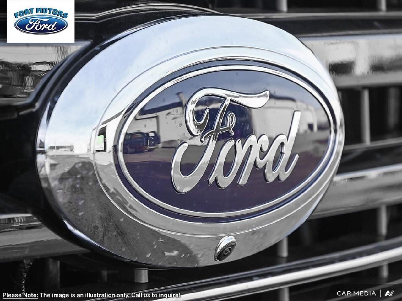 2025 Ford F-350 F-350® Platinum® Photo5