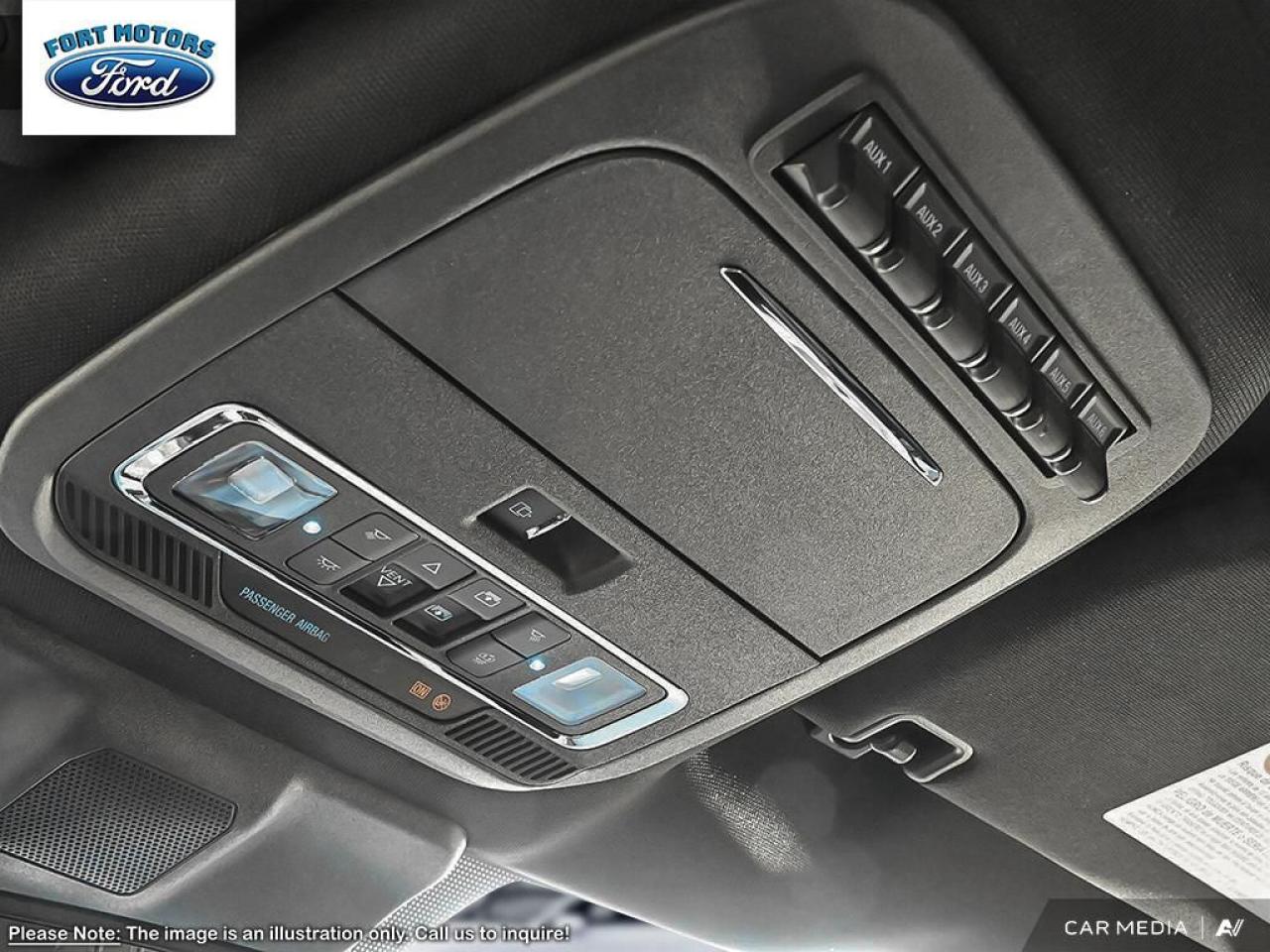 2025 Ford F-350 F-350® Platinum® Photo5