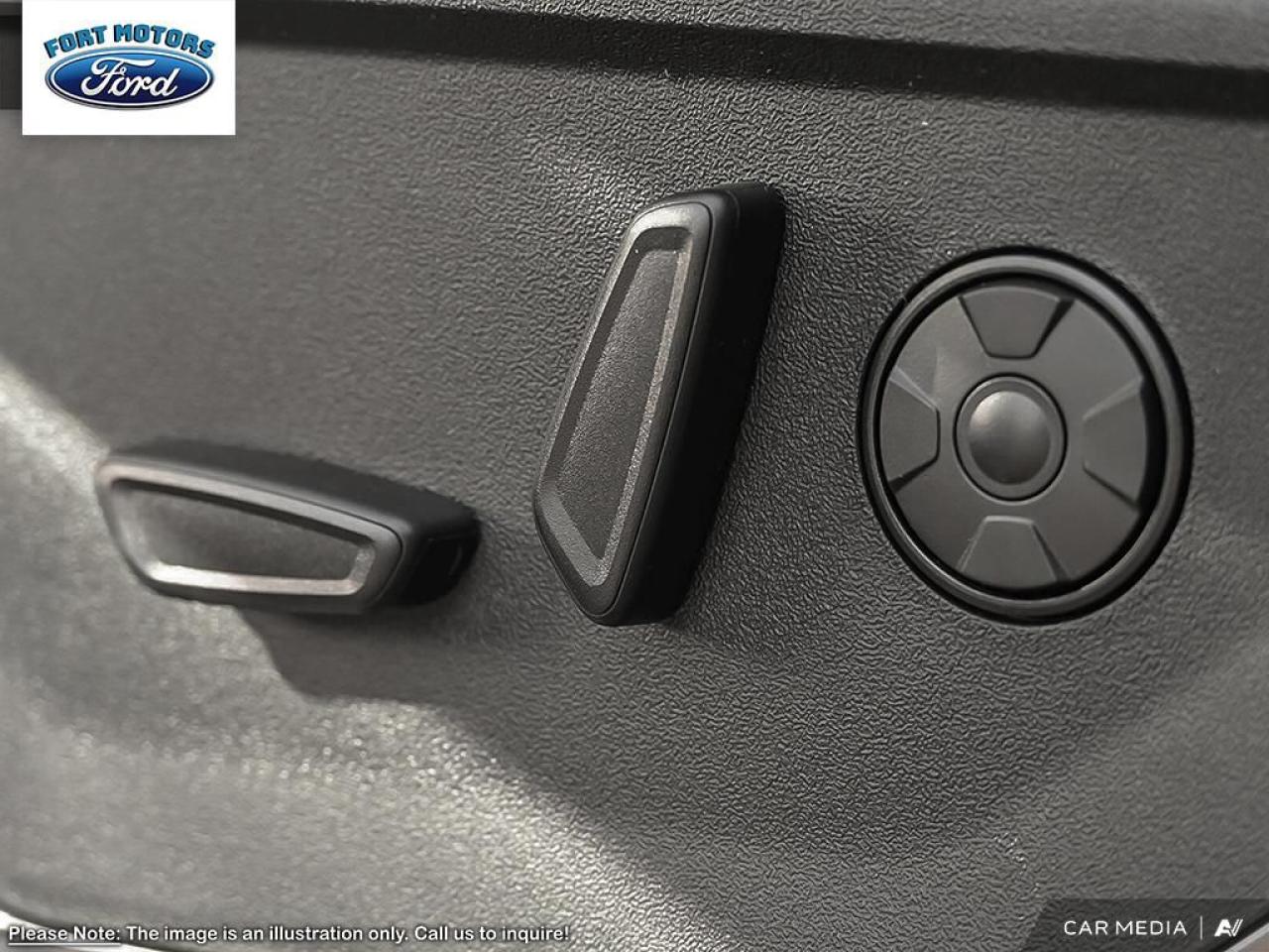 2025 Ford F-350 F-350® Platinum® Photo5