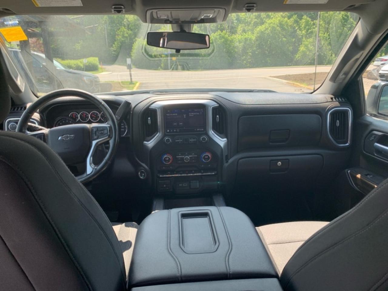 2021 Chevrolet Silverado 1500 LT Trail Boss Photo