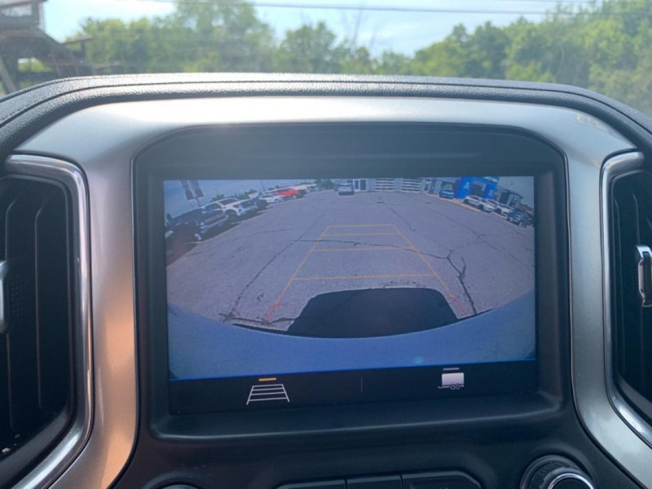 2021 Chevrolet Silverado 1500 LT Trail Boss Photo