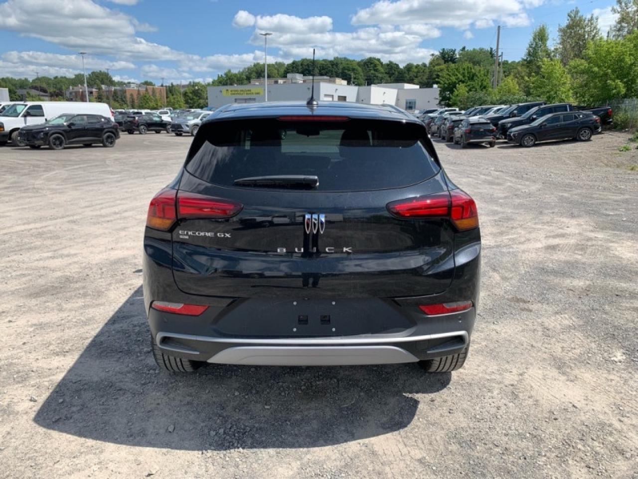 2026 Buick Encore GX Preferred AWD Photo3