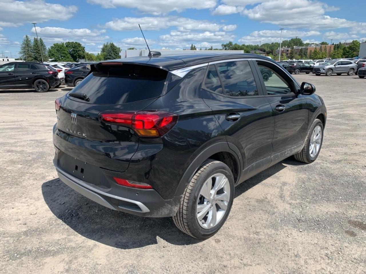 2026 Buick Encore GX Preferred AWD Photo4