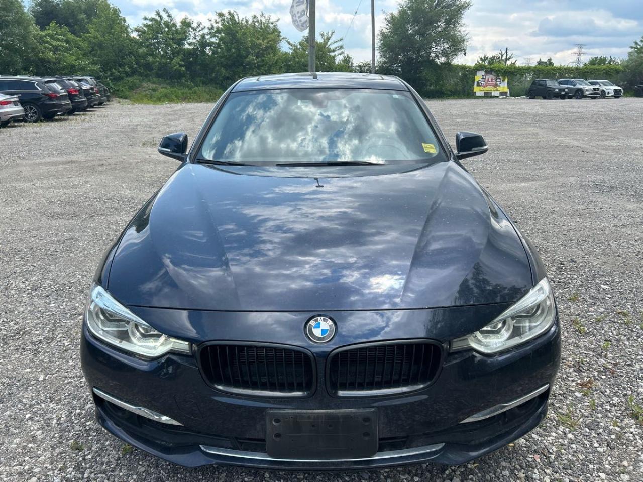 2017 BMW 3 Series 320i xDrive - Photo #2
