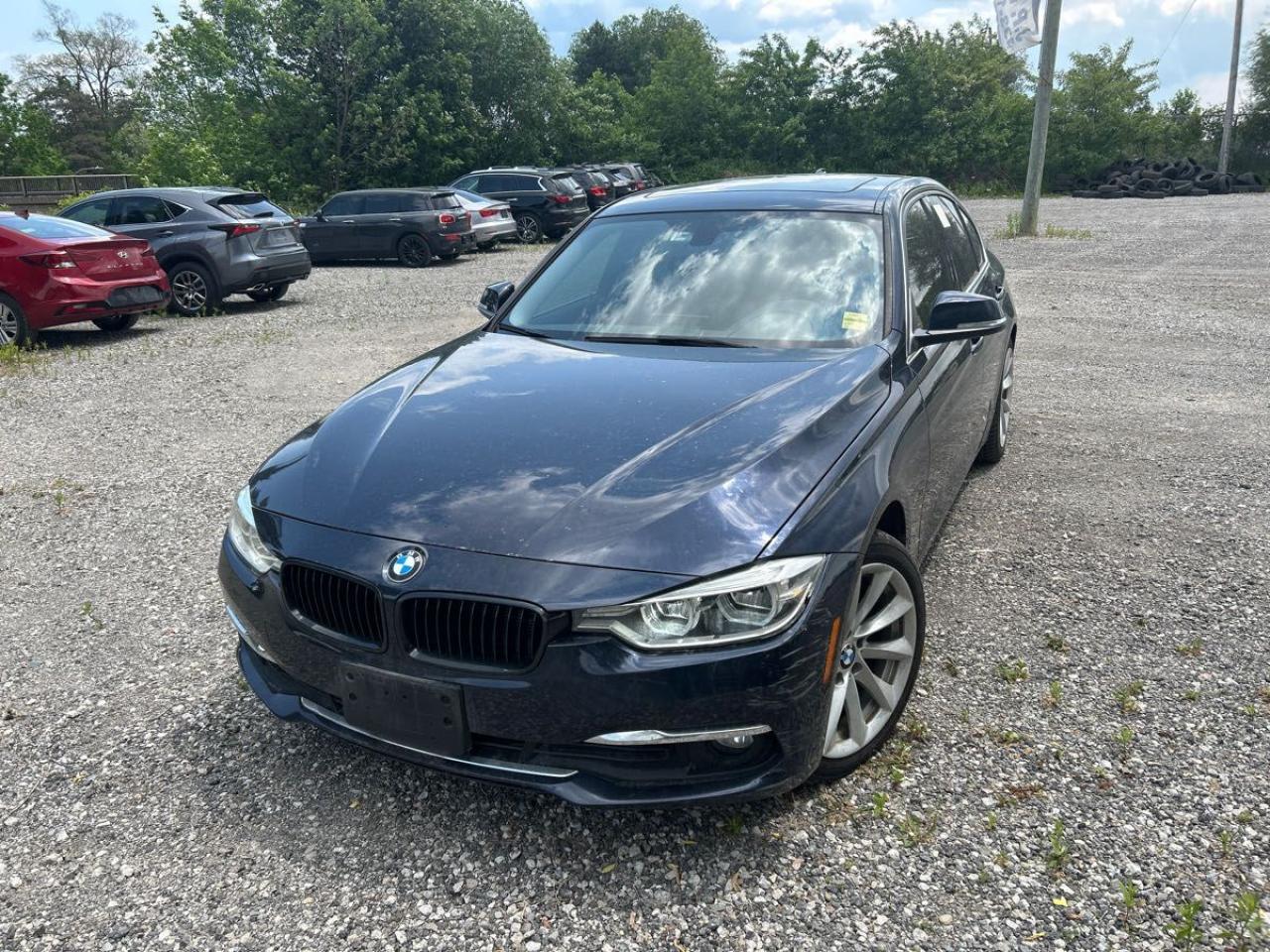 Used 2017 BMW 3 Series 320i xDrive for sale in North York, ON