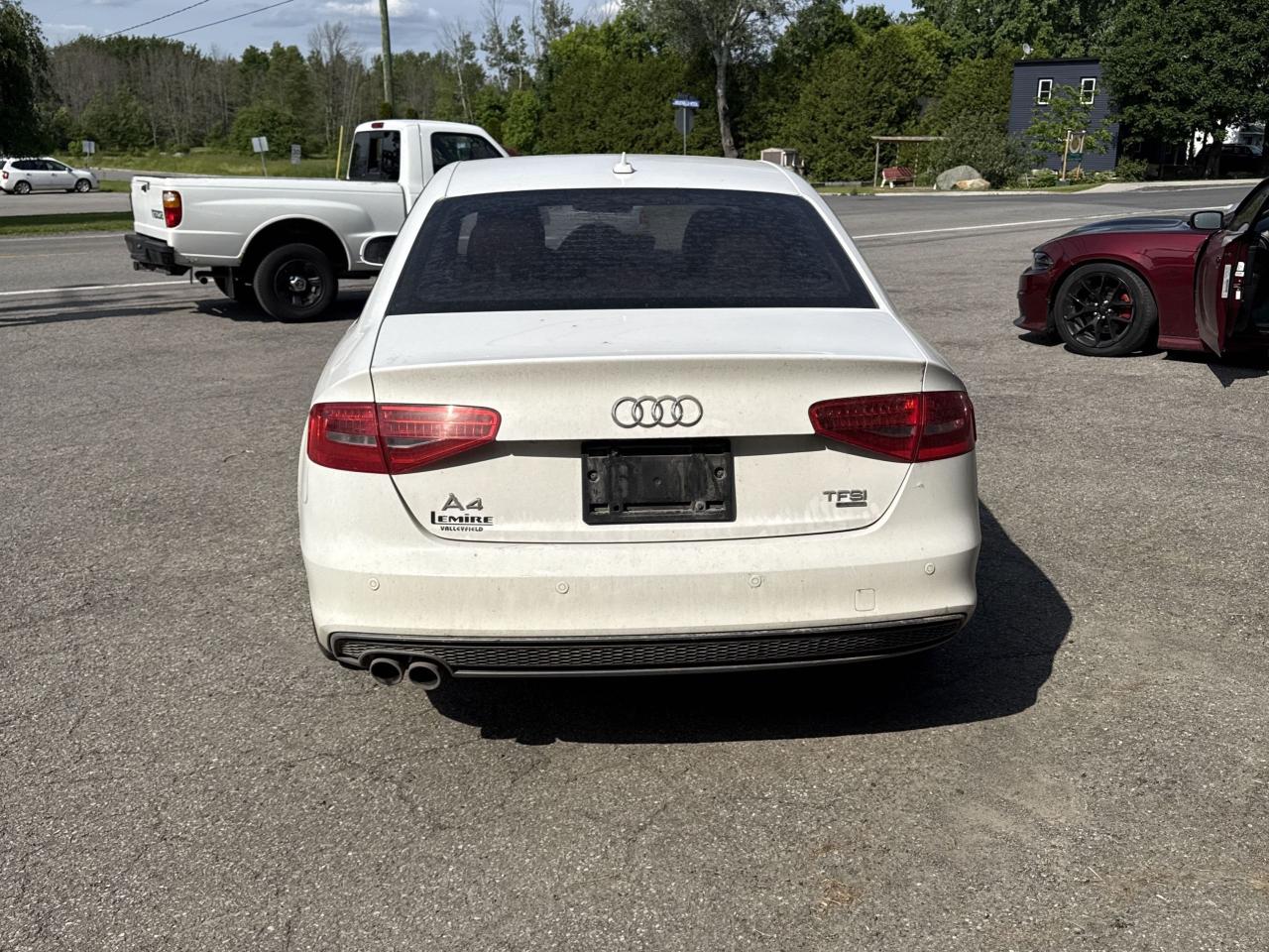 2015 Audi A4 Komfort plus - Photo #4