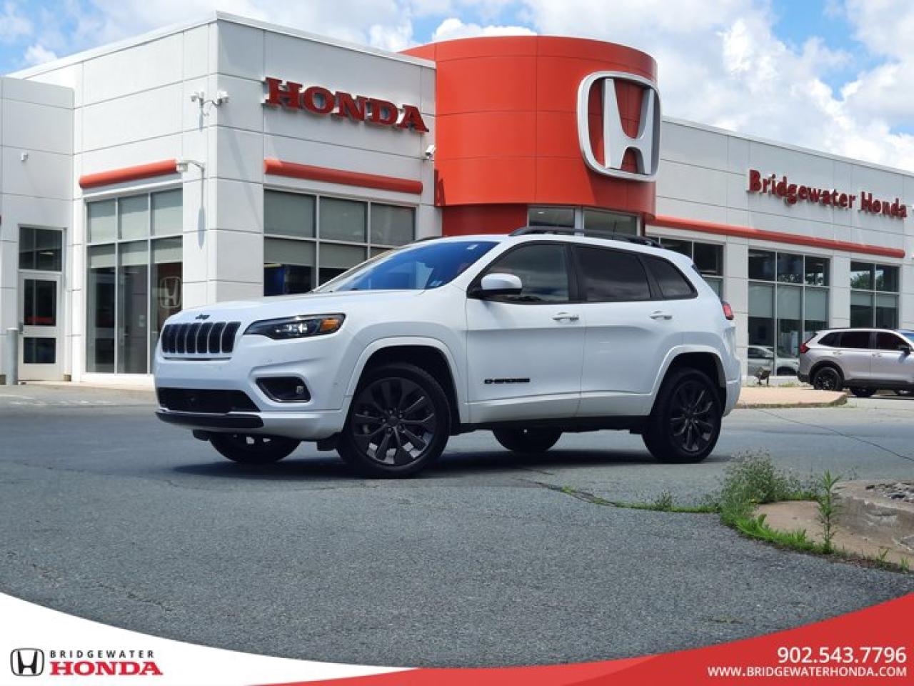 Recent Arrival!Bright White Clearcoat 2021 Jeep Cherokee Limited4WD 9-Speed Automatic Pentastar 3.2L V6 VVT-Steele Certified and MVI-85-point inspection-Motor vehicle inspection and current service completed- Oil and filter change- Interior and exterior detailing-Carfaxes vehicle history will be provided-Brakes and tire measurements pass certification standards60% minimum or above-Qualifies for several warranty upgrade options-Flexible financing options available-All trade ins are welcomeHelping over 700 customers a year find the right vehicle for them.We are excited to help you with your next vehicle purchase.Reviews:* Cherokee owners tend to be most impressed with the performance of the available V6 engine, a smooth-riding suspension, a powerful and straightforward touchscreen interface, and push-button access to numerous traction-enhancing tools for use in a variety of challenging driving conditions. A flexible and handy cabin, as well as a relatively quiet highway drive, help round out the package. Heres a machine thats built to explore new trails and terrain, while providing a comfortable and compliant ride on the road and highway. Source: autoTRADER.ca