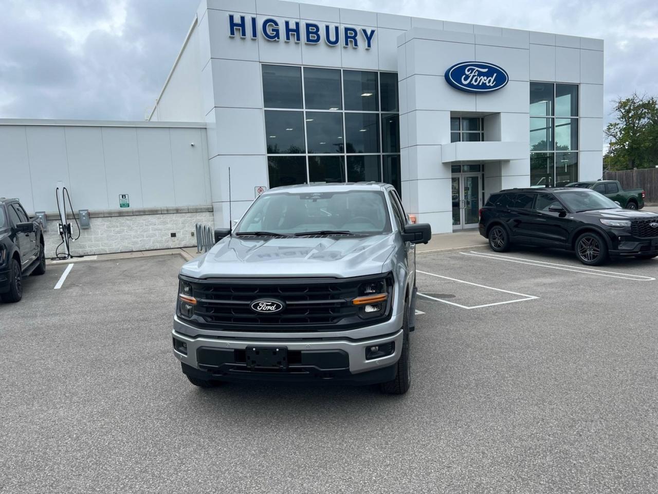 New 2025 Ford F-150 XLT for sale in London, ON