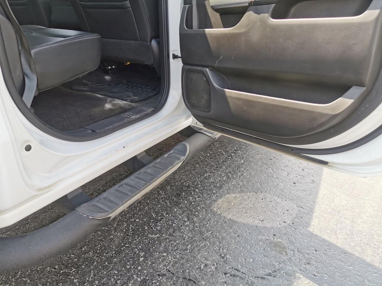 2018 Chevrolet Silverado 1500 LT - Photo #17