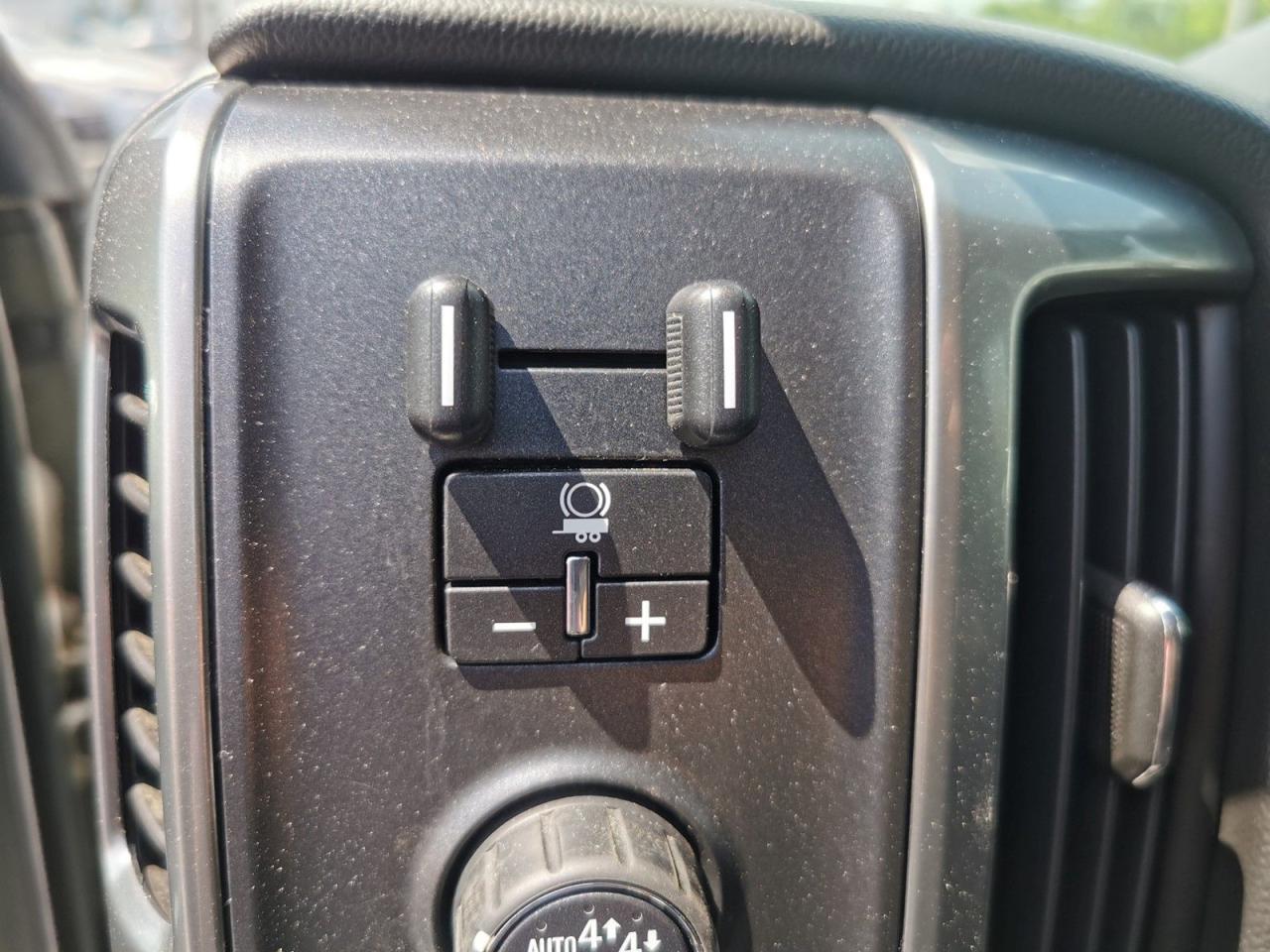 2018 Chevrolet Silverado 1500 LT - Photo #20