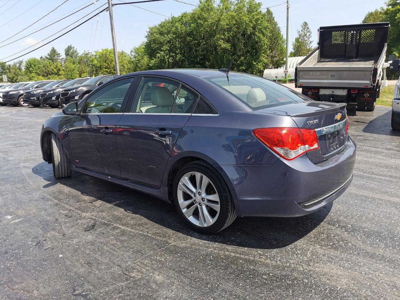 2013 Chevrolet Cruze 2LT - Photo #3