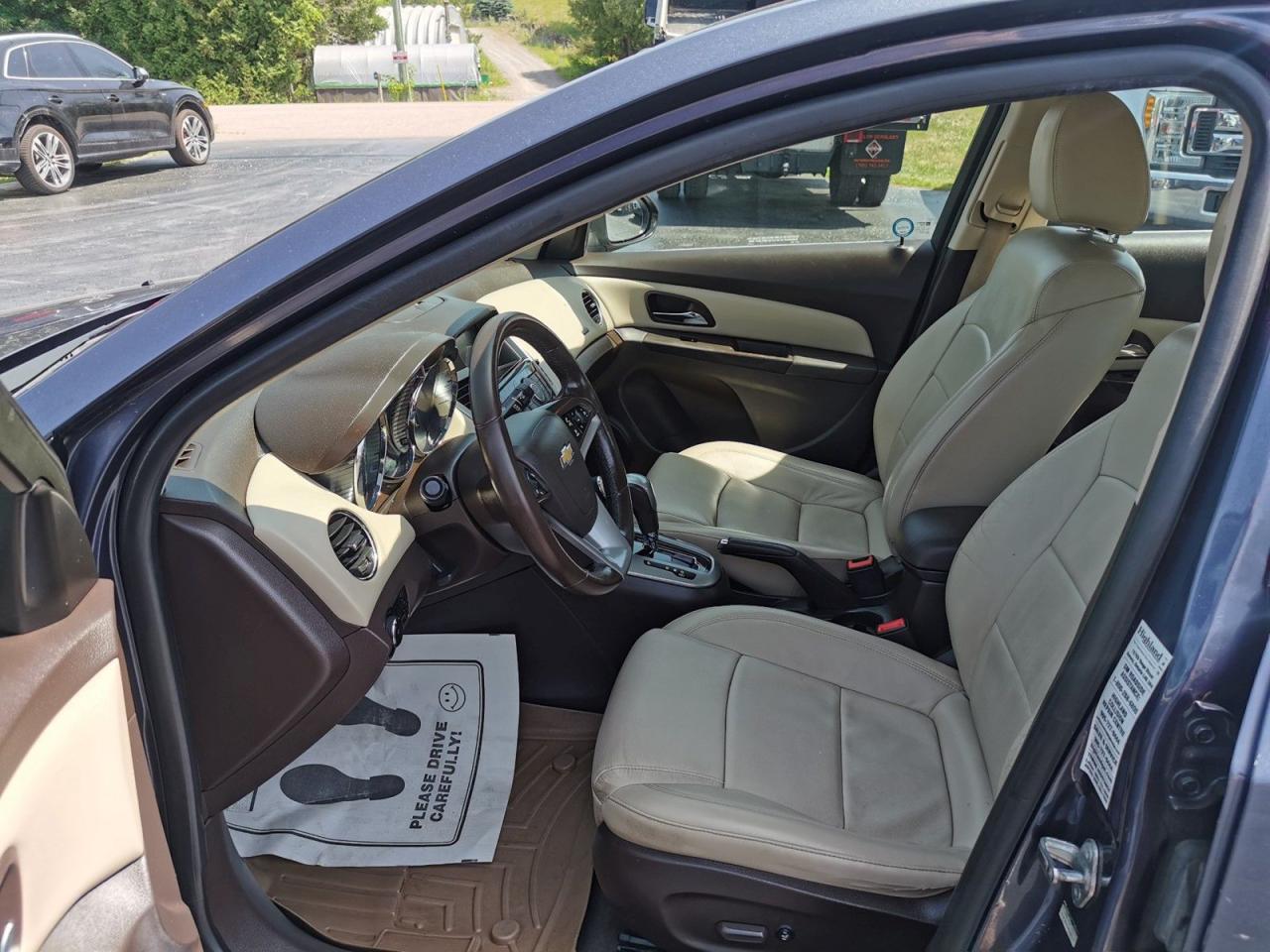 2013 Chevrolet Cruze 2LT - Photo #12