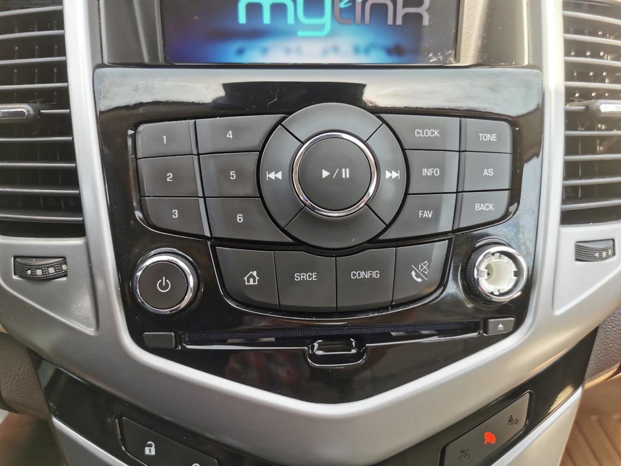 2013 Chevrolet Cruze 2LT - Photo #24