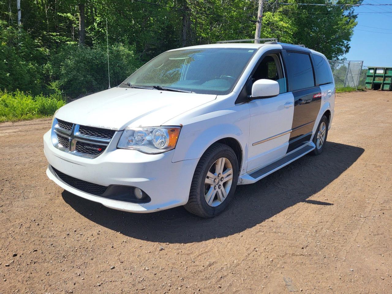 Used 2016 Dodge Grand Caravan Crew for sale in Moncton, NB