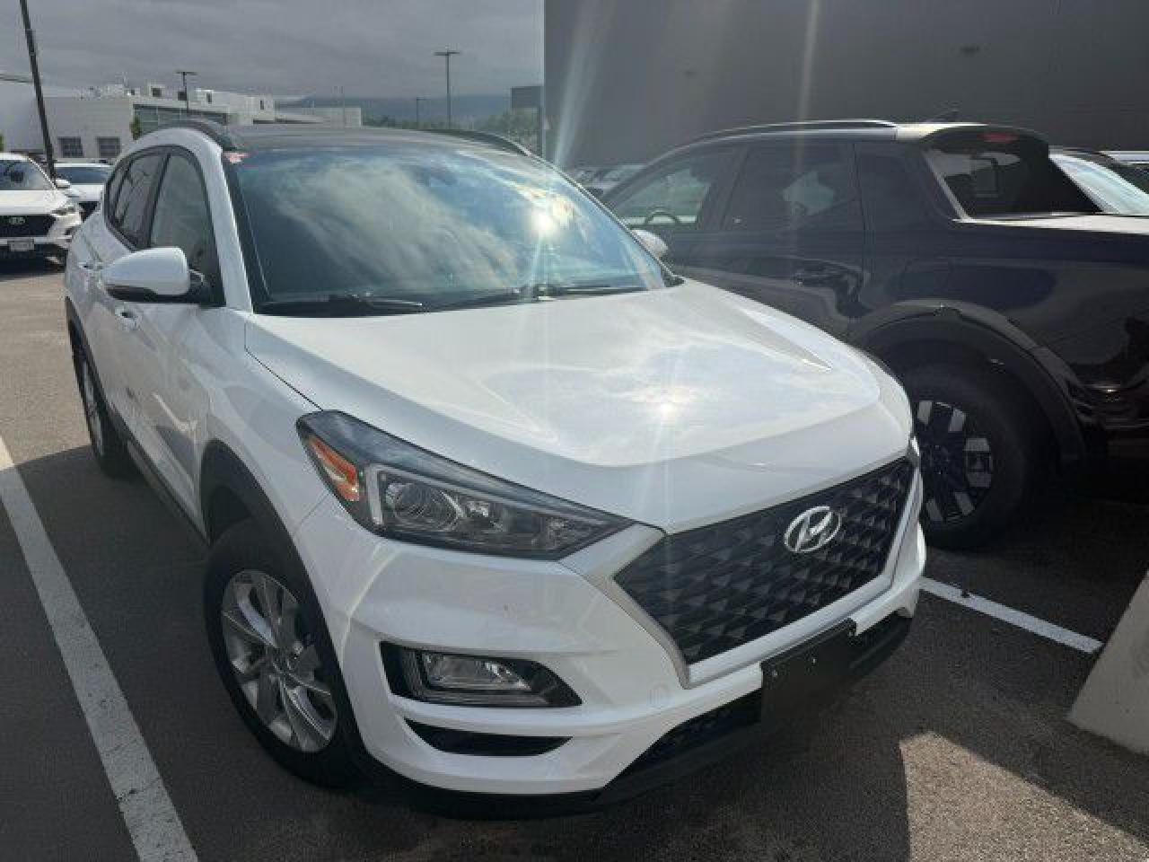 Used 2021 Hyundai Tucson Preferred BLUETOOTH! HEATED SEATS! BACKUP CAMERA! for sale in Kelowna, BC