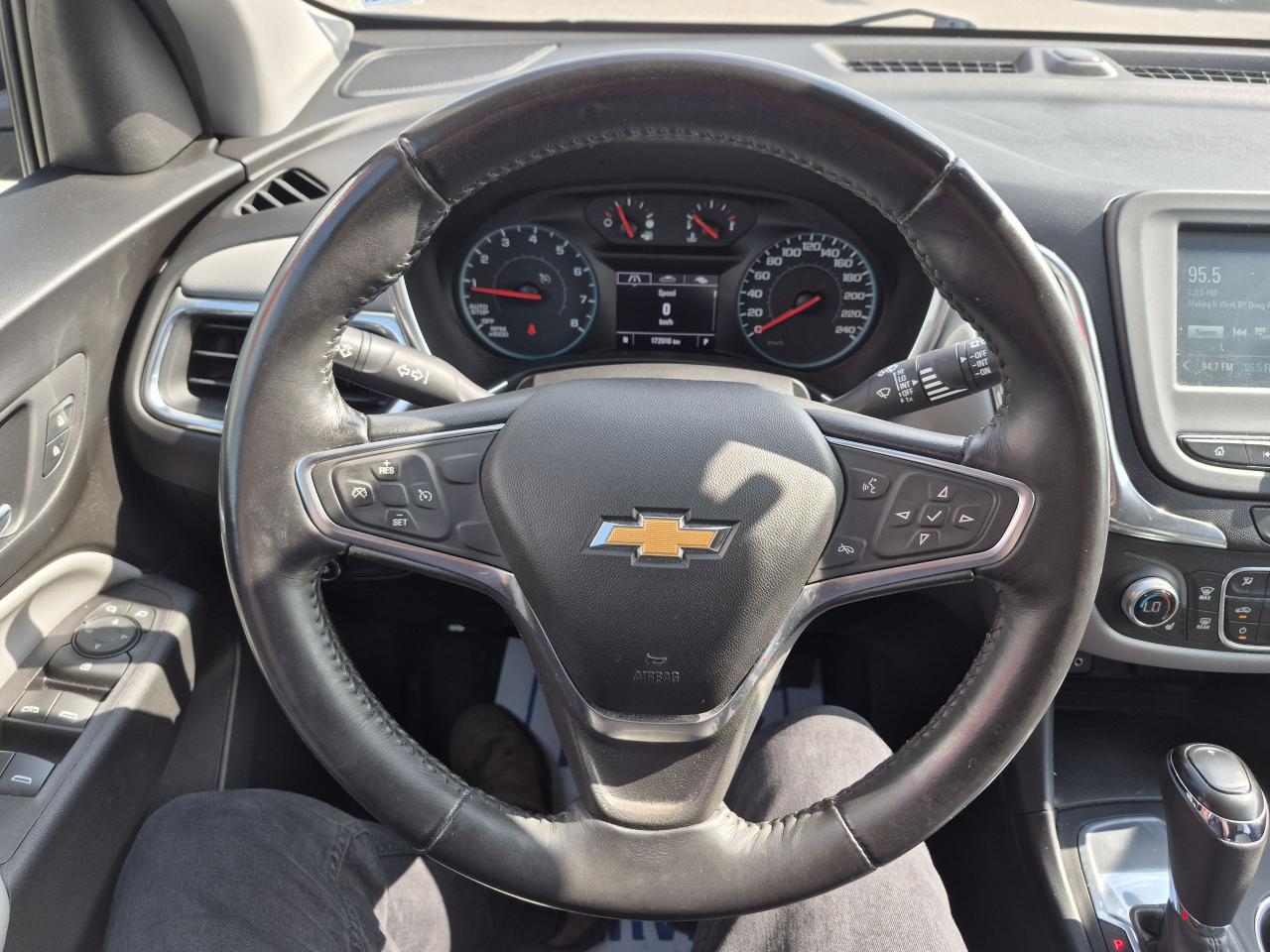 2018 Chevrolet Equinox LT Photo7