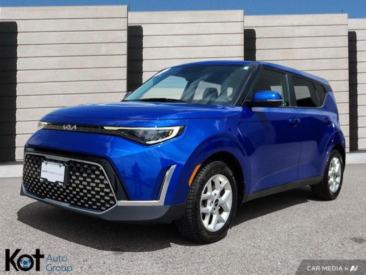 Used 2023 Kia Soul EX ! Sunroof, Heated Seats, Blind Spot Detection, Remote Start, Touch Screen and Apple Carplay ! for sale in Kelowna, BC