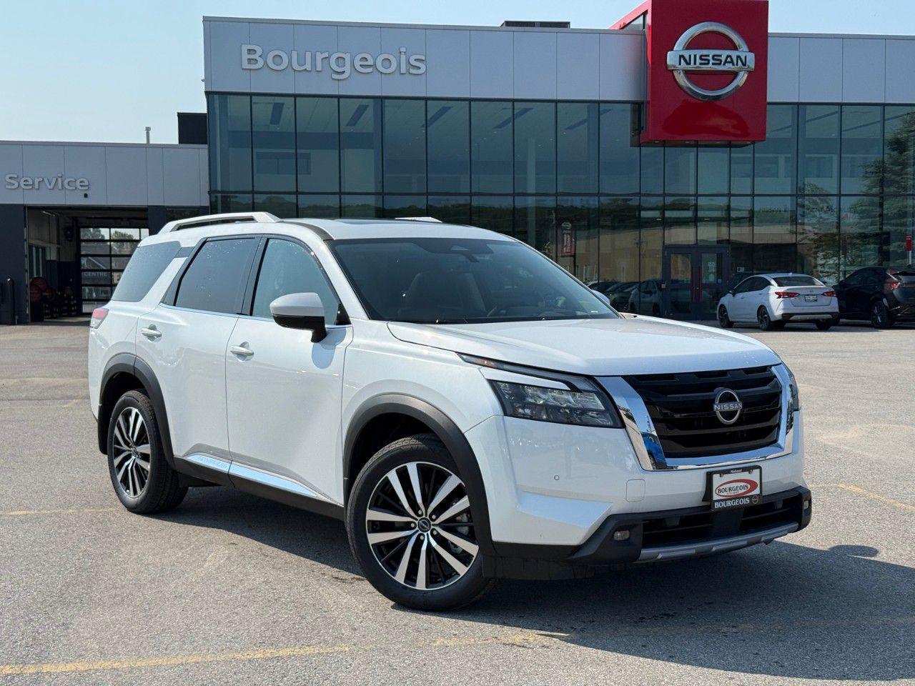 New 2025 Nissan Pathfinder Platinum 4WD for sale in Midland, ON
