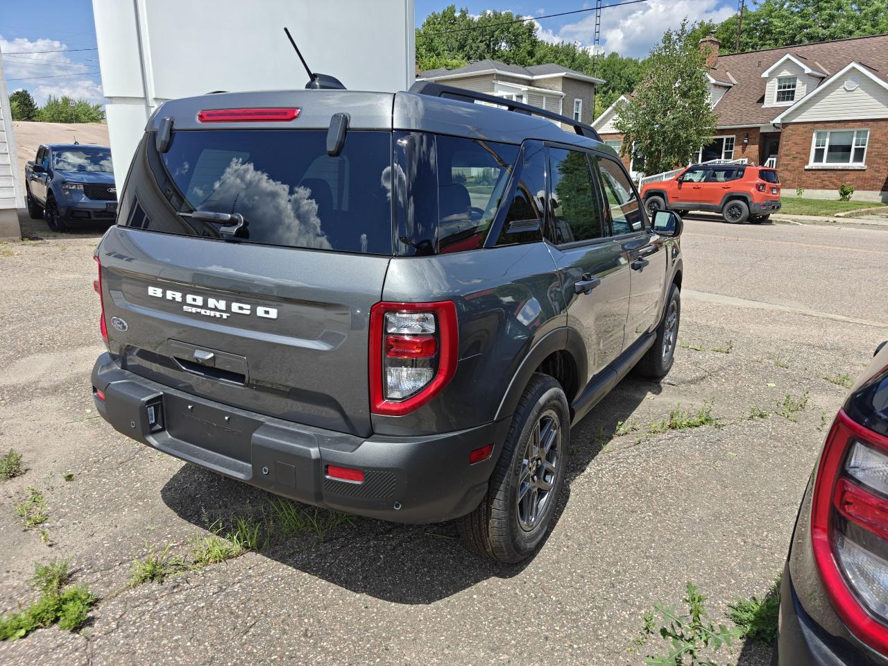 2025 Ford Bronco Sport BIG BEND Photo2