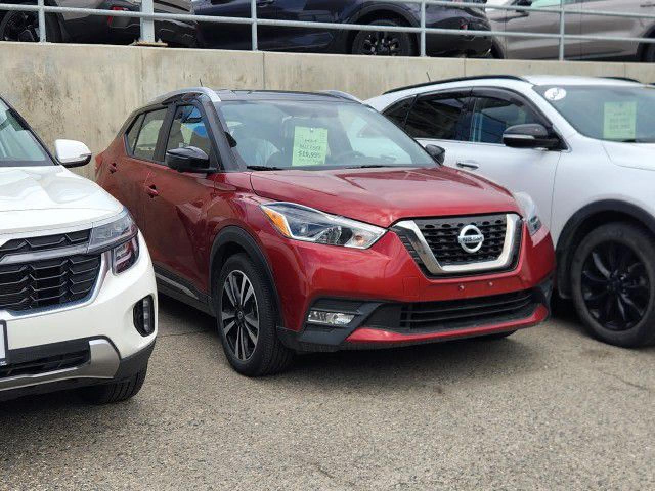 Used 2018 Nissan Kicks SR ! Heated Seats, Touchscreen, Bluetooth, Rearview Camera and Blind Spot Detection ! for sale in Kelowna, BC