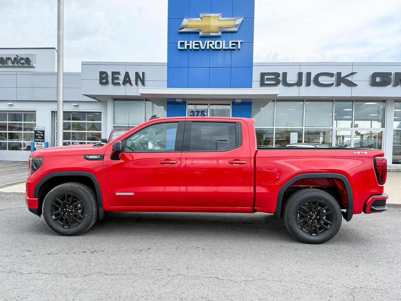 2025 GMC Sierra 1500 Elevation 2.7L 4 CYL WITH REMOTE START/ENTRY, HEATED SEATS, HEATED STEERING WHEEL, CRUISE CONTROL, HD REAR VISION CAMERA Photo1