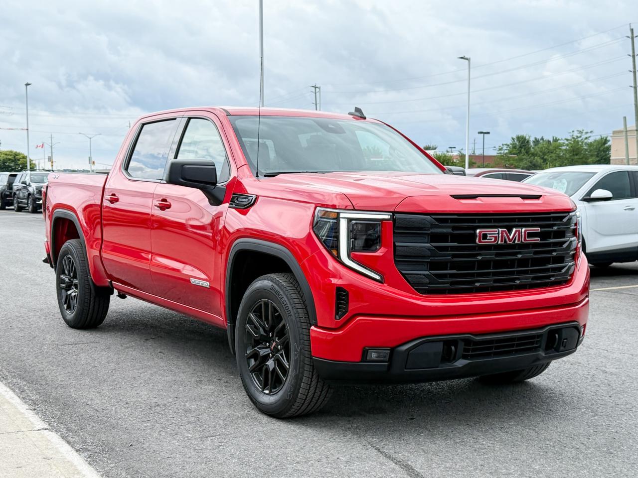 2025 GMC Sierra 1500 Elevation 2.7L 4 CYL WITH REMOTE START/ENTRY, HEATED SEATS, HEATED STEERING WHEEL, CRUISE CONTROL, HD REAR VISION CAMERA Photo