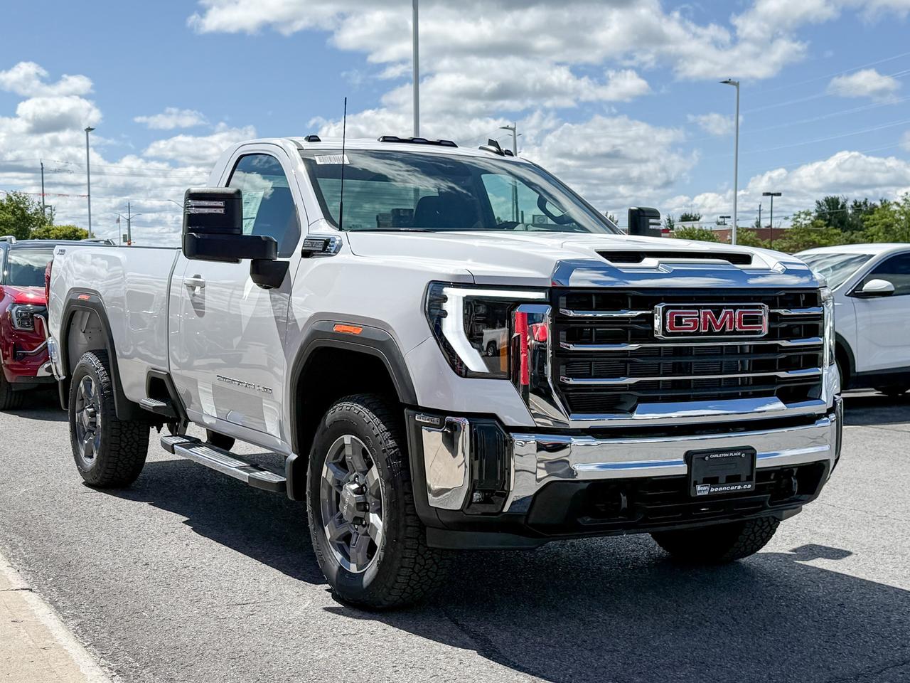 2025 GMC Sierra 3500 HD SLE 6.6L V8 WITH REMOTE START/ENTRY, HEATED SEATS, HEATED STEERING WHEEL, CRUISE CONTROL, HD REAR VISION CAMERA, APPLE CARPLAY AND ANDROID AUTO Photo