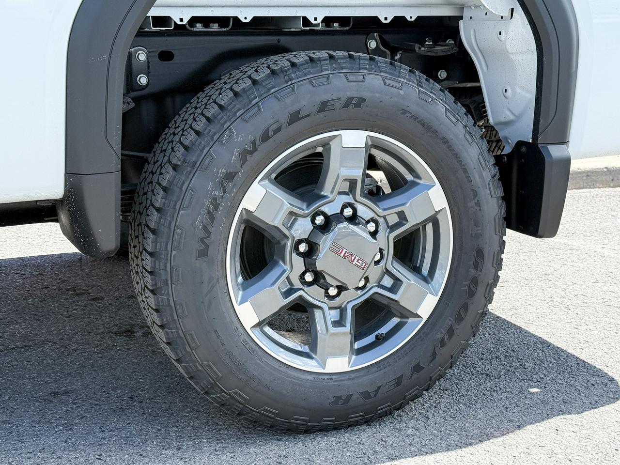 2025 GMC Sierra 3500 HD SLE 6.6L V8 WITH REMOTE START/ENTRY, HEATED SEATS, HEATED STEERING WHEEL, CRUISE CONTROL, HD REAR VISION CAMERA, APPLE CARPLAY AND ANDROID AUTO Photo