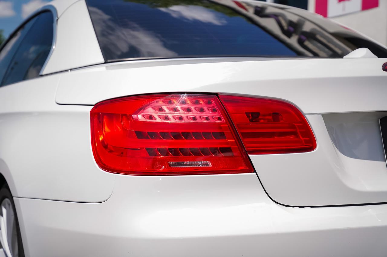 2013 BMW 3 Series 335i | Convertible | No Accidents Photo