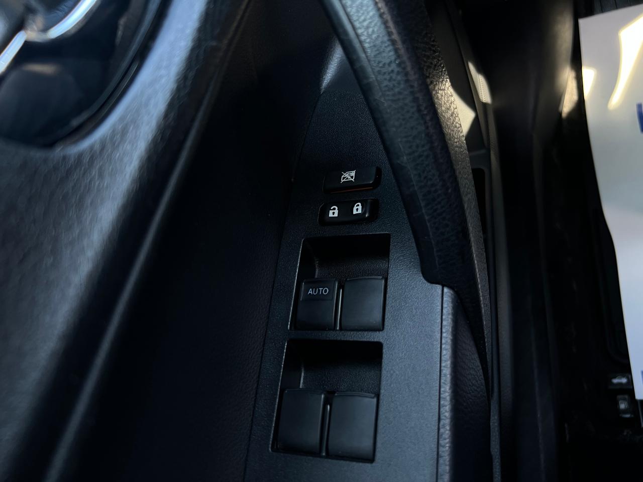 2016 Toyota Corolla S - Photo #12