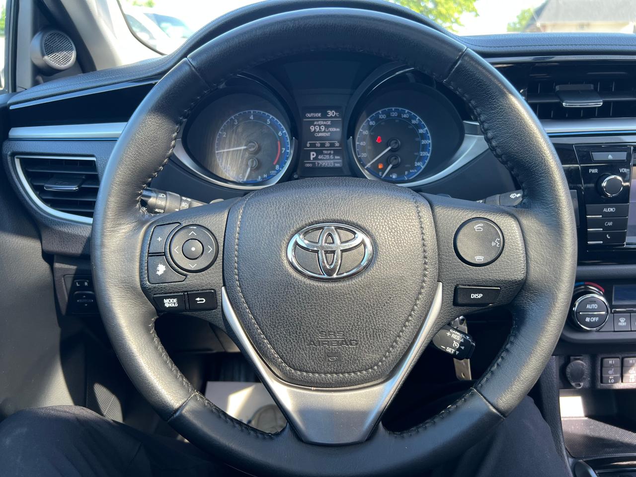 2016 Toyota Corolla S - Photo #13
