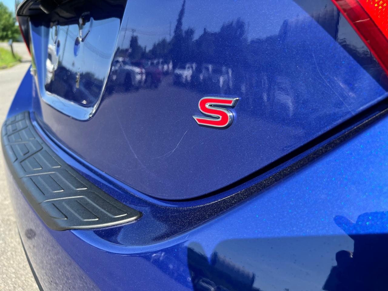 2016 Toyota Corolla S - Photo #5
