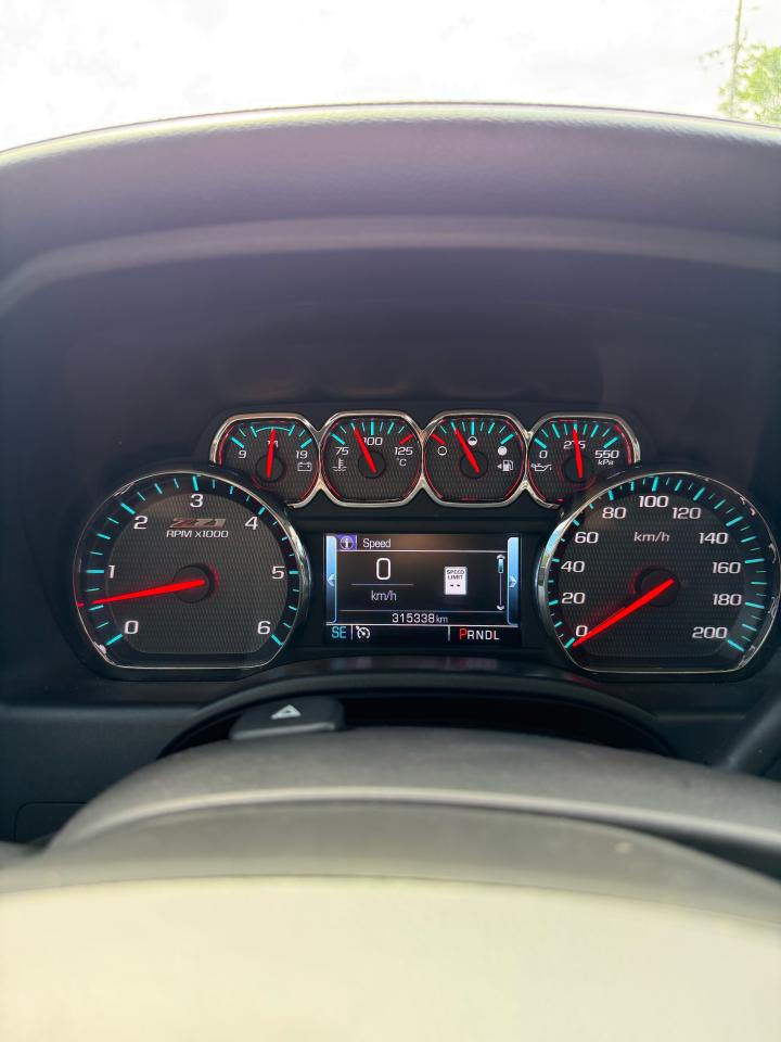 2018 Chevrolet Silverado 1500 LTZ - Photo #16