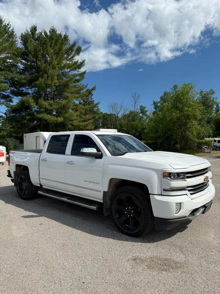 2018 Chevrolet Silverado 1500 LTZ - Photo #3
