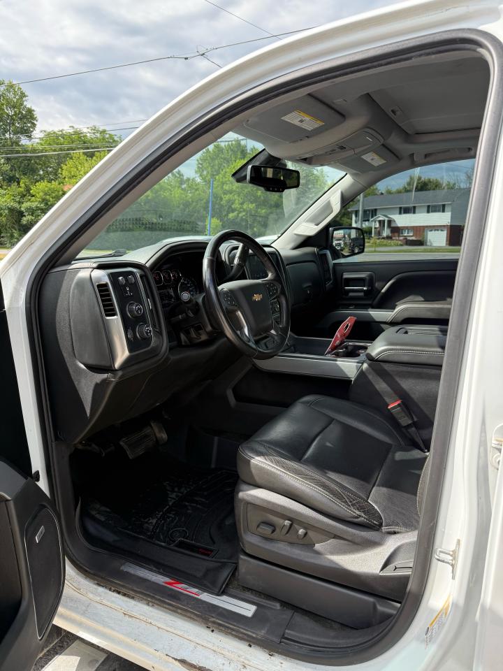 2018 Chevrolet Silverado 1500 LTZ - Photo #9