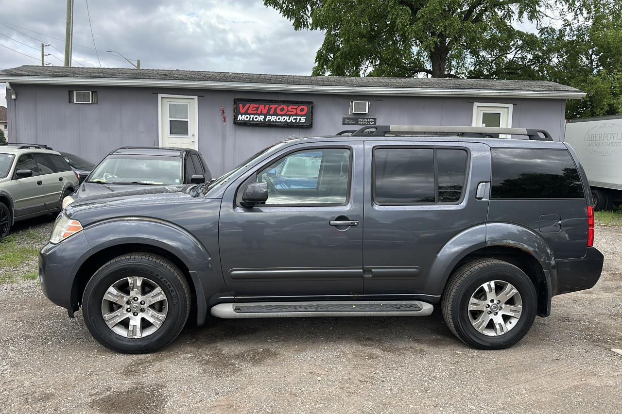 Used 2012 Nissan Pathfinder S for sale in Cambridge, ON