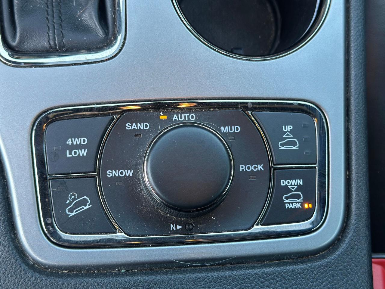 2020 Jeep Grand Cherokee High Altitude - Photo #16