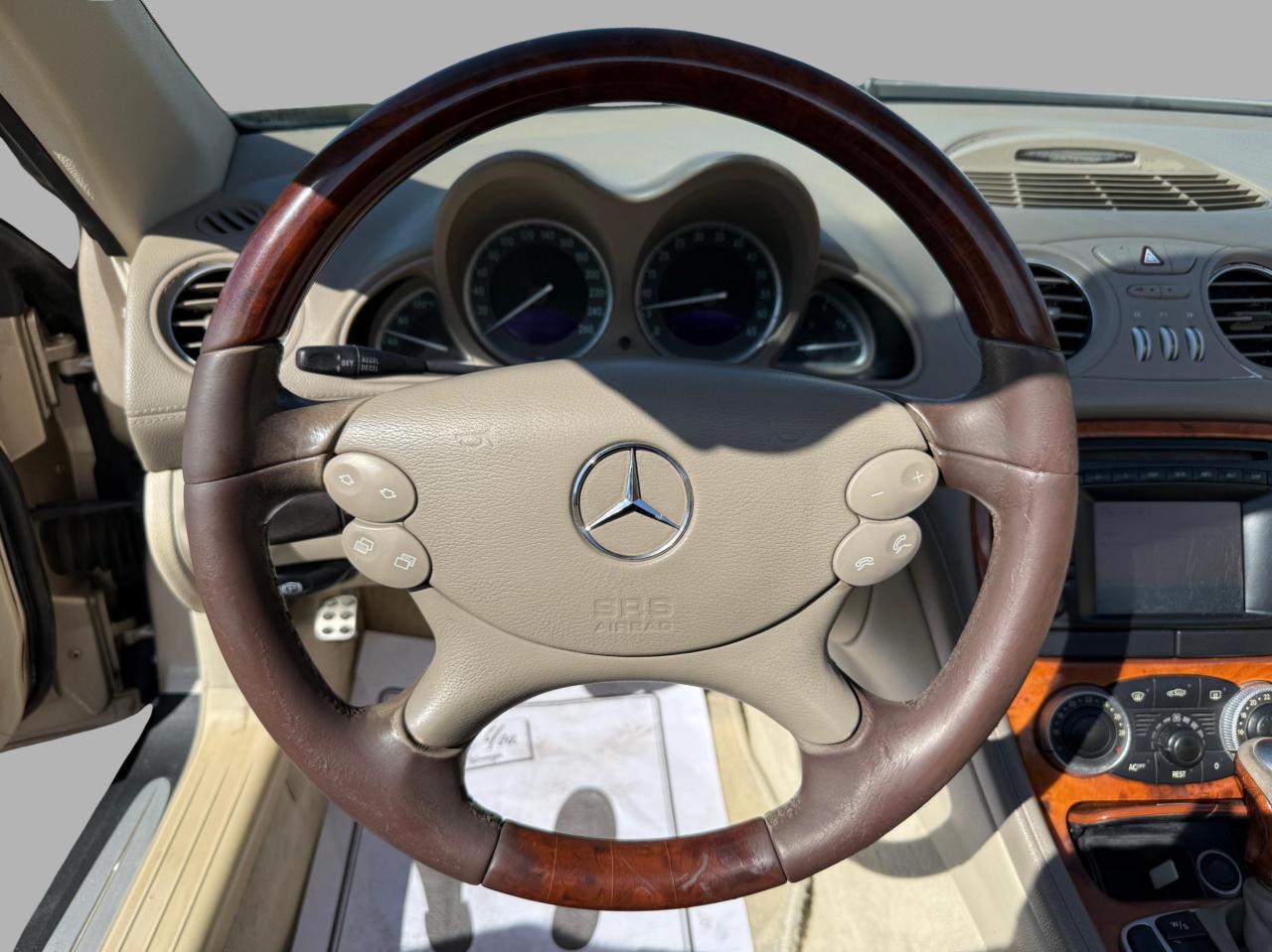 2003 Mercedes-Benz SL-Class 2dr Roadster 5.0L Photo