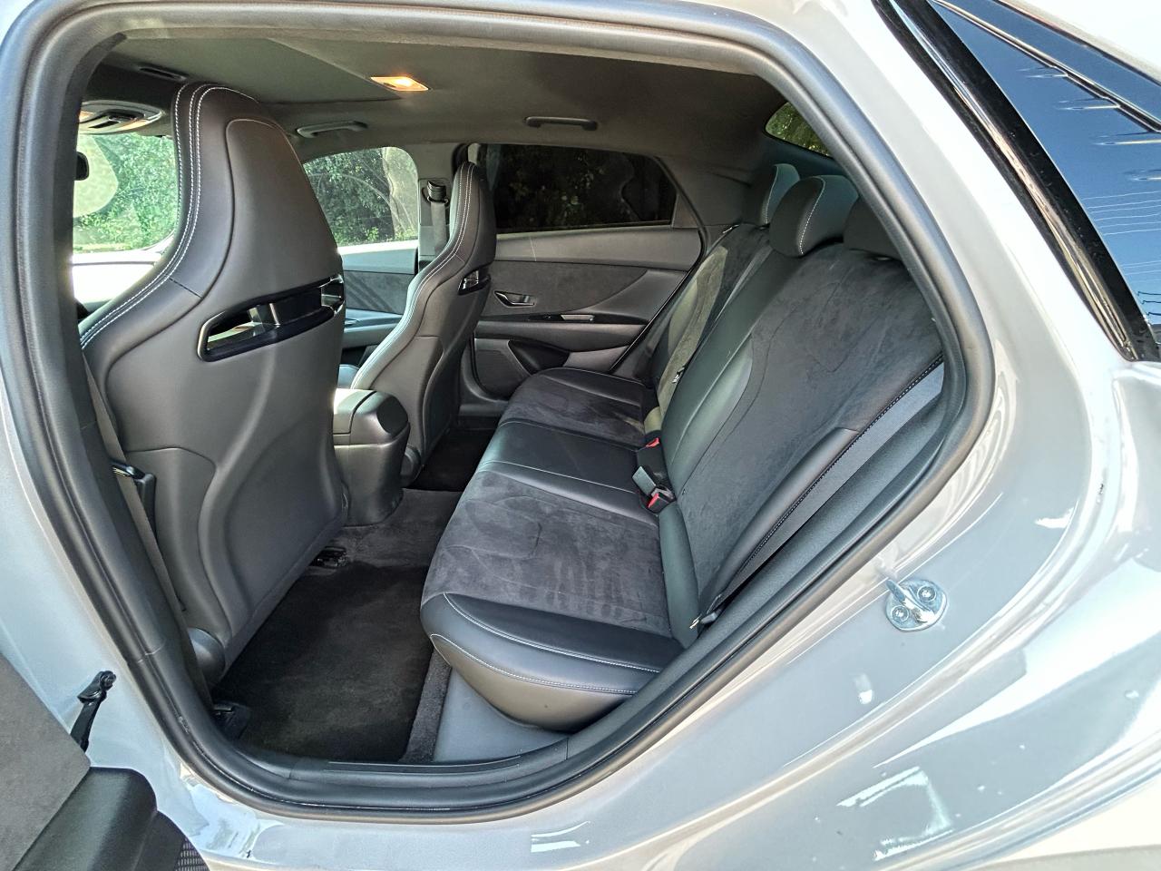 2023 Hyundai Elantra N  Only $136.00 weekly oac - Photo #26