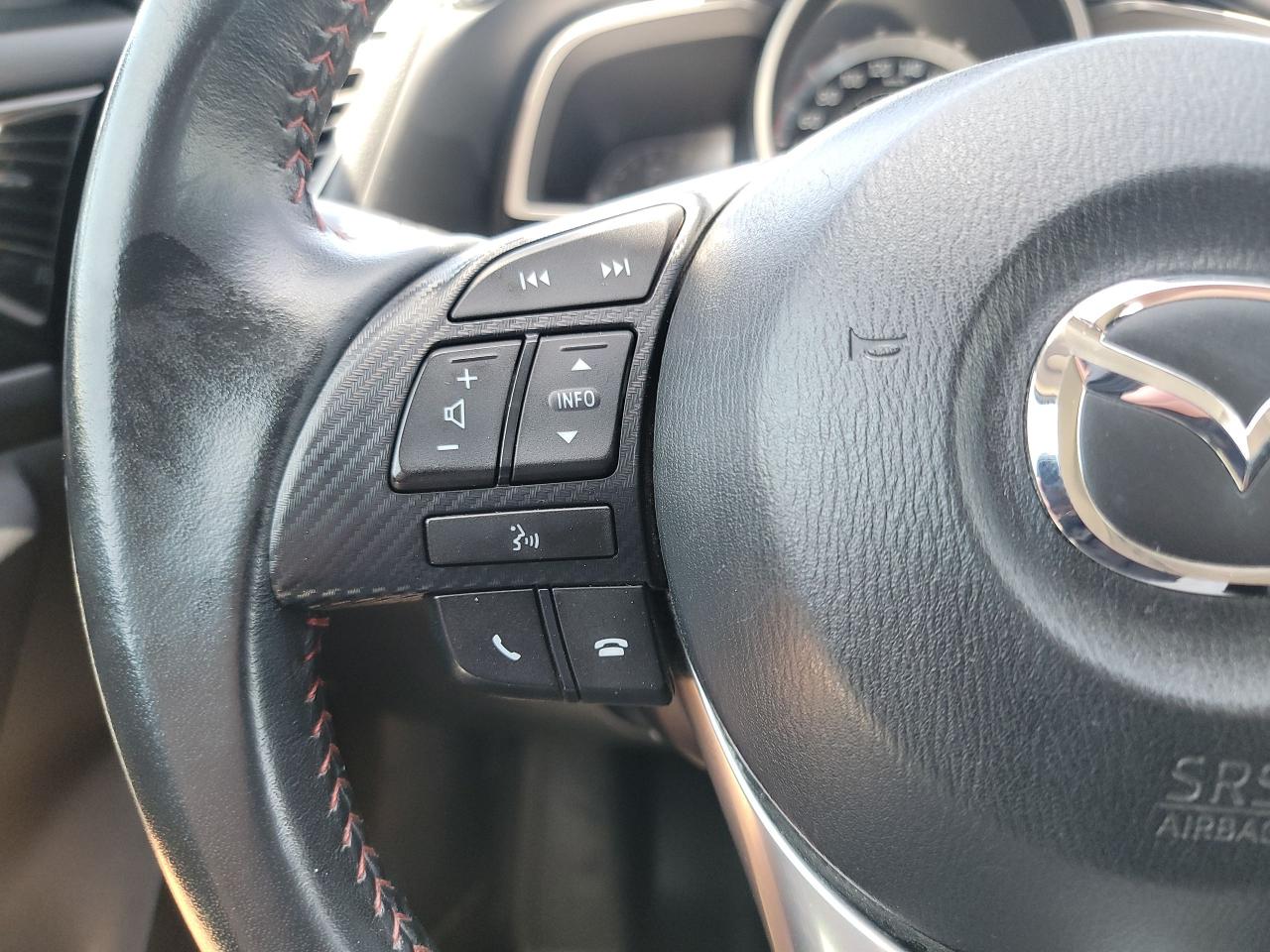 2016 Mazda MAZDA3 GS - Photo #19