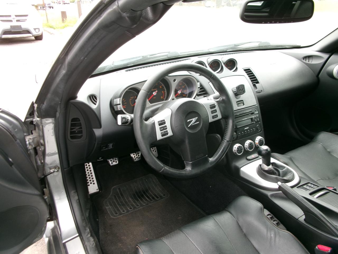 2006 Nissan 350Z Convertible "ONLY 58,000 KM" - Photo #7
